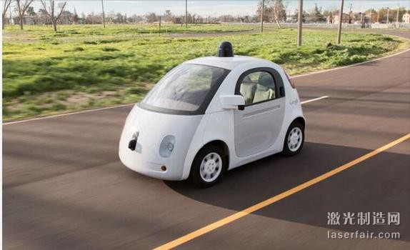 愛爾蘭研製激光指示器控製的無人駕駛汽車