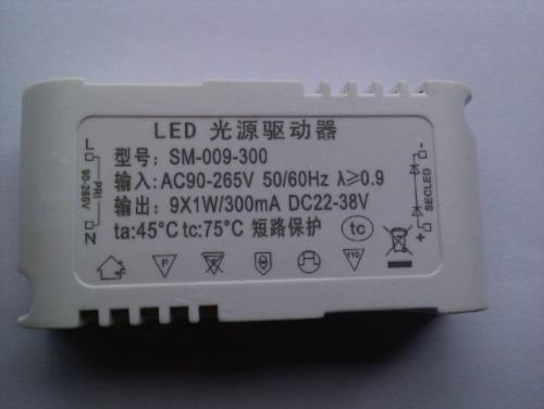 激光打標機讓假冒偽(wei) 劣電池無處遁形