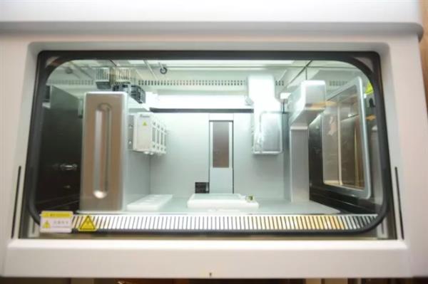 中國首台高通量集成化生物3D打印機成功研發