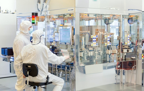 集成矽光工藝有望大規模製造III-V族/矽混合激光器 集成矽光工藝有望大規模製造III-V族/矽混合激光器