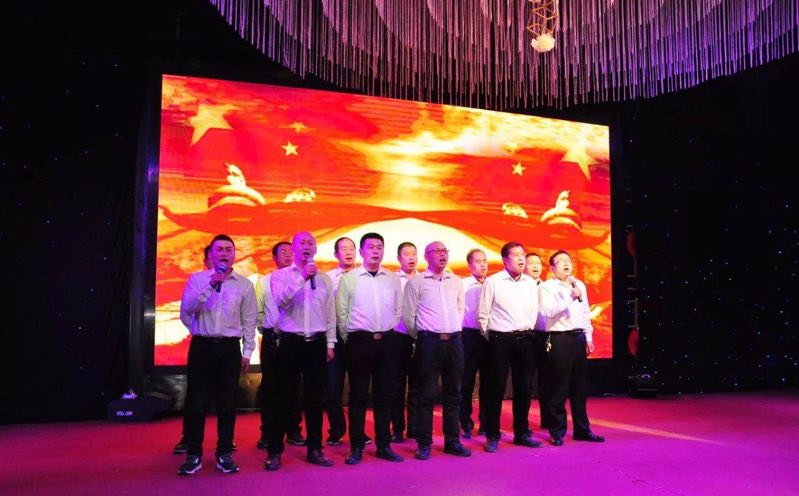 凝聚夢想•同心同行 — 華俄激光2018春節聯歡晚會(hui) 圓滿結束
