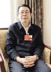 全國人大代表閆大鵬:產業集群助力製造業創新升級 全國人大代表閆大鵬:產業集群助力製造業創新升級