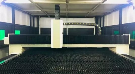 格力首台光纖激光切割機交付用戶 係自主研發