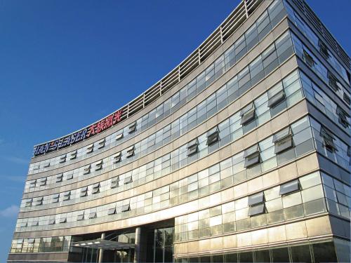大族激光成立鈑金加工自動化產(chan) 品中心 形成大族強大標準產(chan) 品體(ti) 係