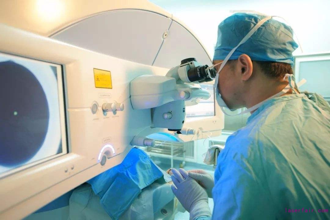 半導體(ti) 激光手術