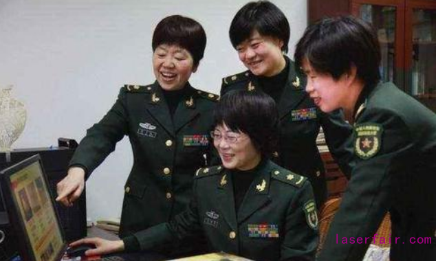 比核彈還厲害的女人,中美30年差距被她填平,外號激光女神