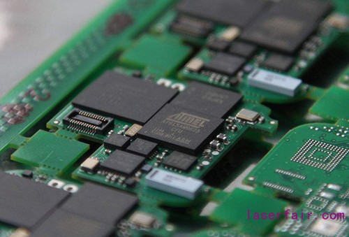 PCBjiguangdabiaojierweima.jpg PCBjiguangdabiaojierweima.jpg