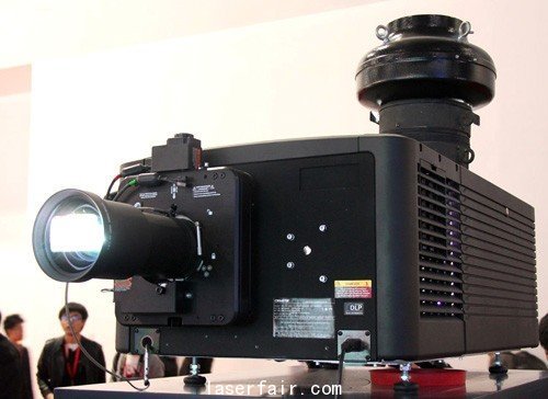 首台激光短焦投影 明基lx60st上市銷售