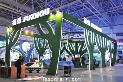 展館裏遊閩江看激光3D電影
