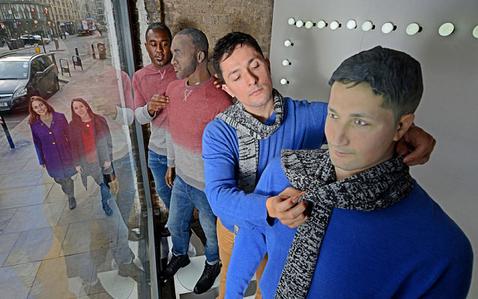 英兩男子用3D打印為自己打造真人模型以此尋愛